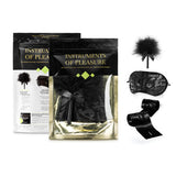 coffret plumeau menottes satin masque Bijoux Indiscrets.